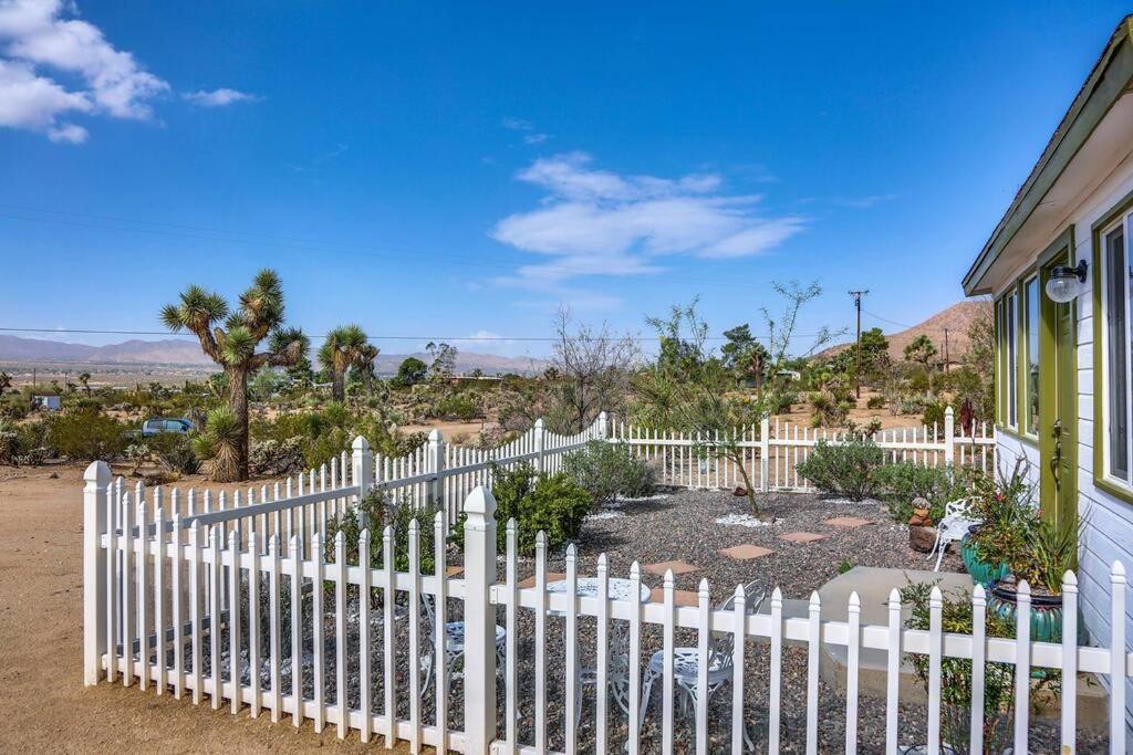 Jt Cottage Yucca Valley Kültér fotó