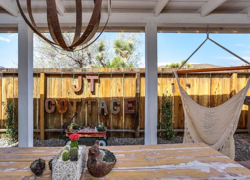 Jt Cottage Yucca Valley Kültér fotó